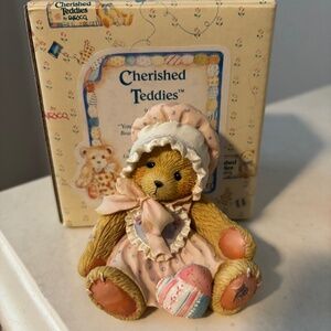 Cherished Teddies Kelly 916307 "You're My One And Only" Bear with Heart & Pinafo